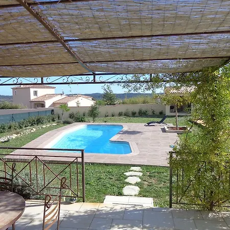 贝拉卡萨酒店 Aigremont