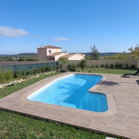 贝拉卡萨酒店 Aigremont